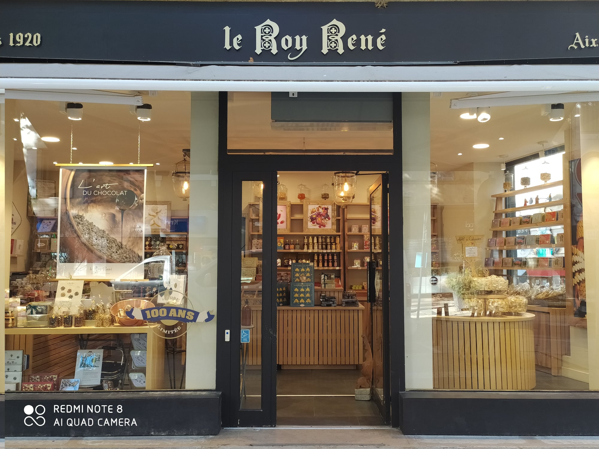 Le Roy René, le savoir-faire français de la confiserie provençale depuis  1920