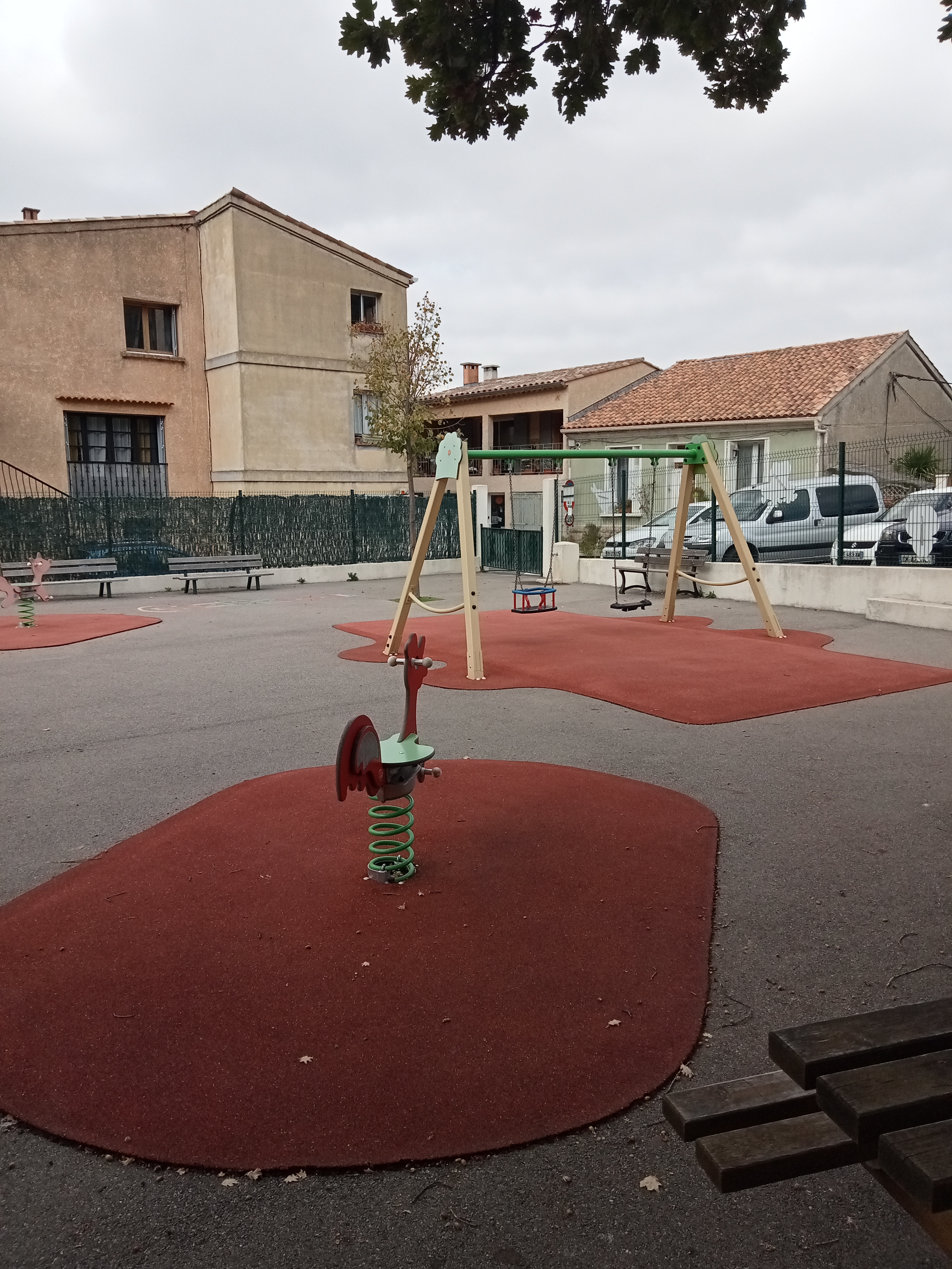 Jardin d'enfant Robert Deleuil  (village)