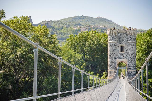 Exposition proche de la ViaRhona et de la passerelle himalayenne de Rochemaure