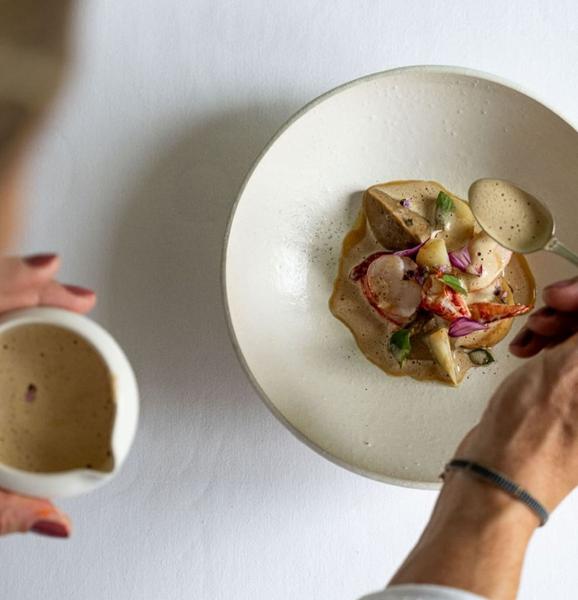 Céramiques fabriqué par Yin Chang, YC Workshop, à Vincennes 