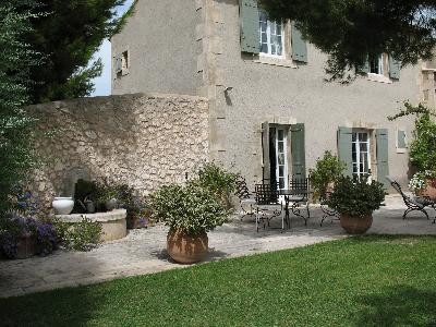 Mme et M. Régis Gatti, Aureille - photo 7