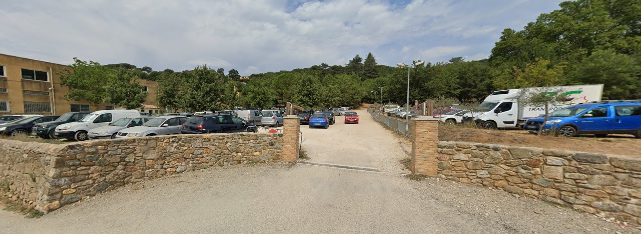 Les parkings en Méditerranée Porte des Maures