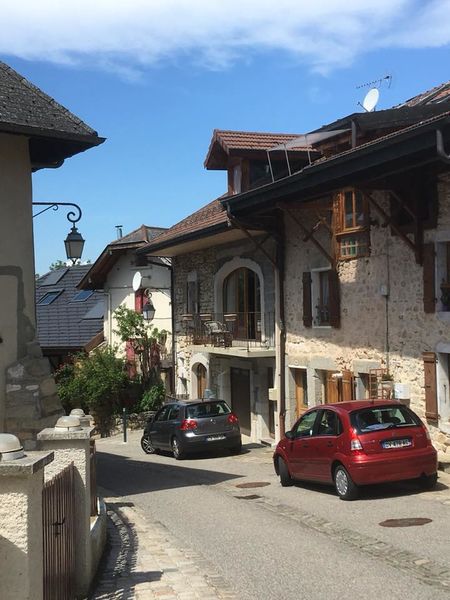 Vieux bourg de Crusielles