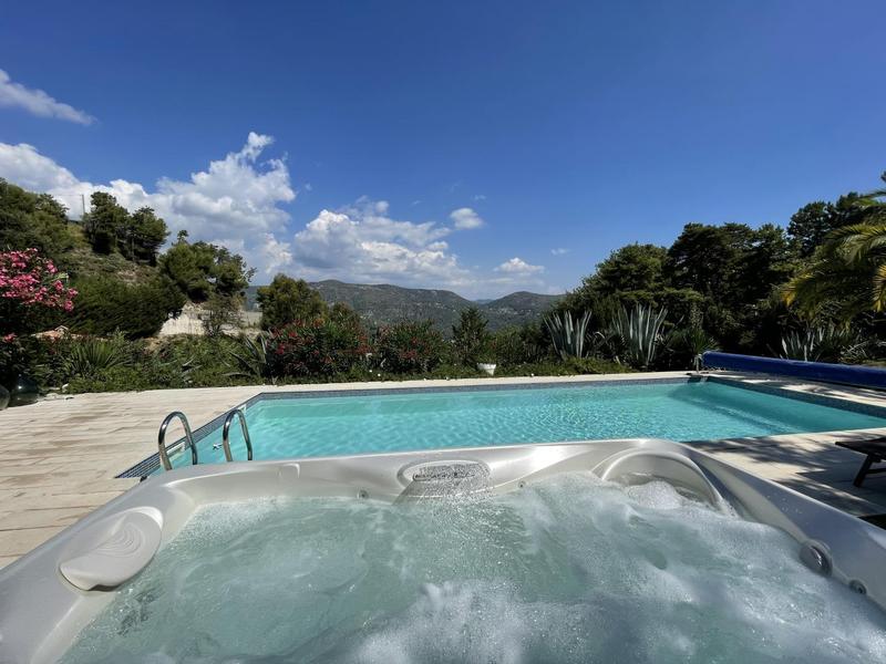 Villa Palmeraie Nice® Villa palmeraie Aspremont 06 -Piscine-Gîtes de France des Alpes-Maritimes