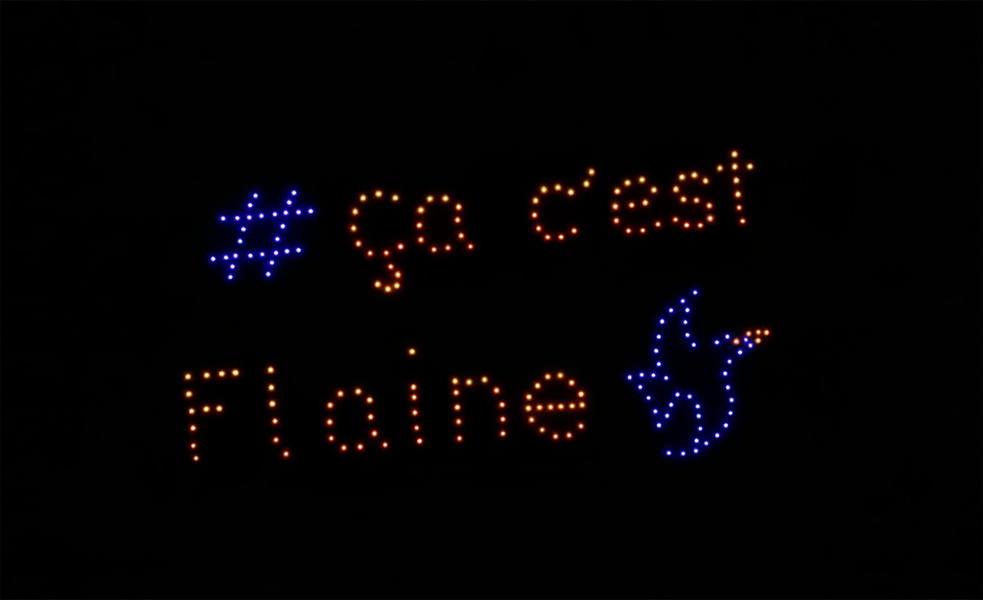 Spectacle de drones lumineux