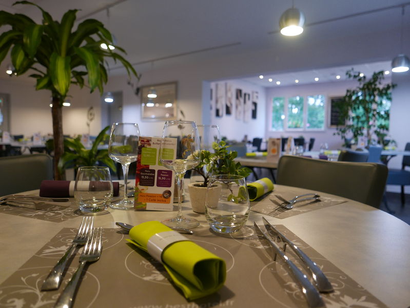 Best Hotel Restaurant
