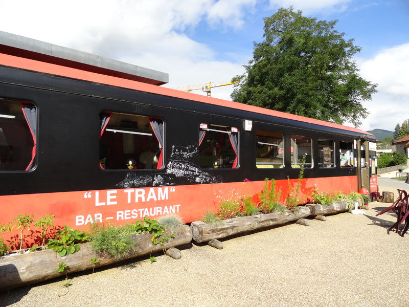 Le Tram bar