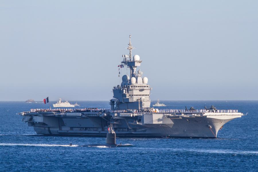 Les Bateliers de le Rade