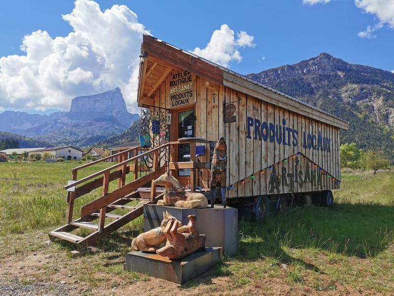 Roulotte - atelier Producteurs et artisans du Trièves_Clelles