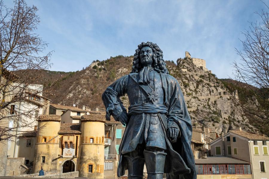 Entre Vauban et Richelieu, le  village fortifié d’Entrevaux - Visite guidée groupe