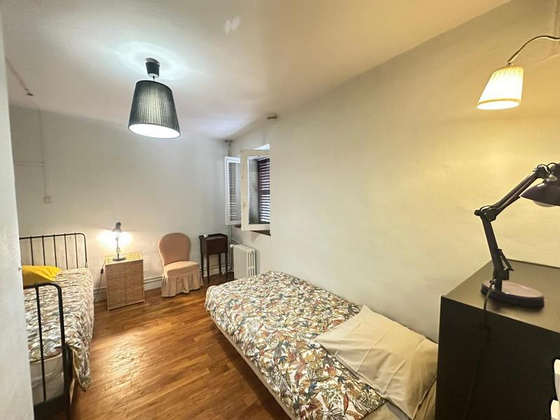 Chambre avec 2 lits simples au 1er étage Chambre avec 2 lits simples au 1er étage
