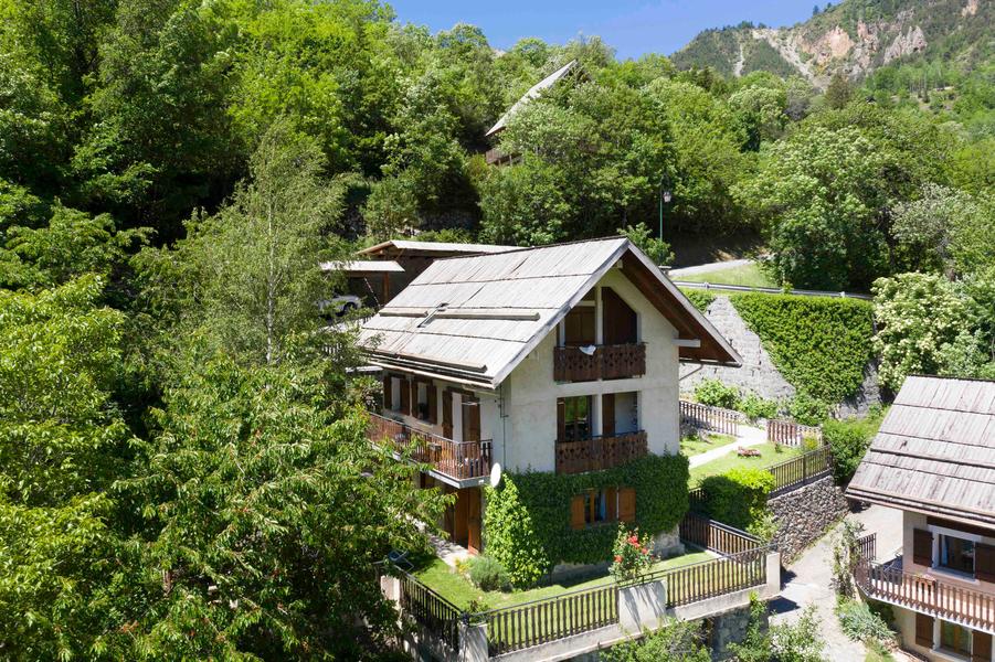 Gîte Les Cerisiers-Le gîte-Saint-Étienne-de-Tinée-Gîtes de France des Alpes-Maritimes