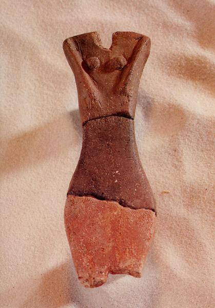 Statuette de Noyen-Musée départemental de Préhistoire d'Île-de-France