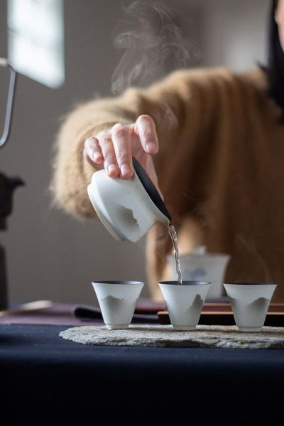 Céramiques fabriqué par Yin Chang, YC Workshop, à Vincennes 