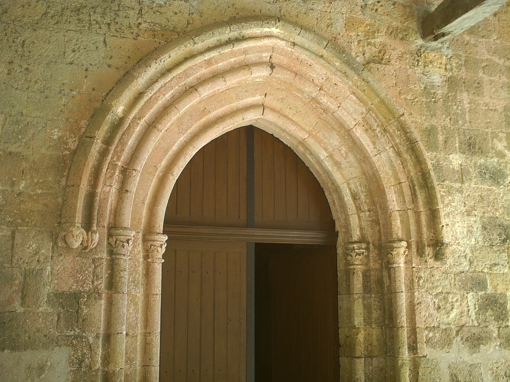 PORTAIL DE L'ÉGLISE