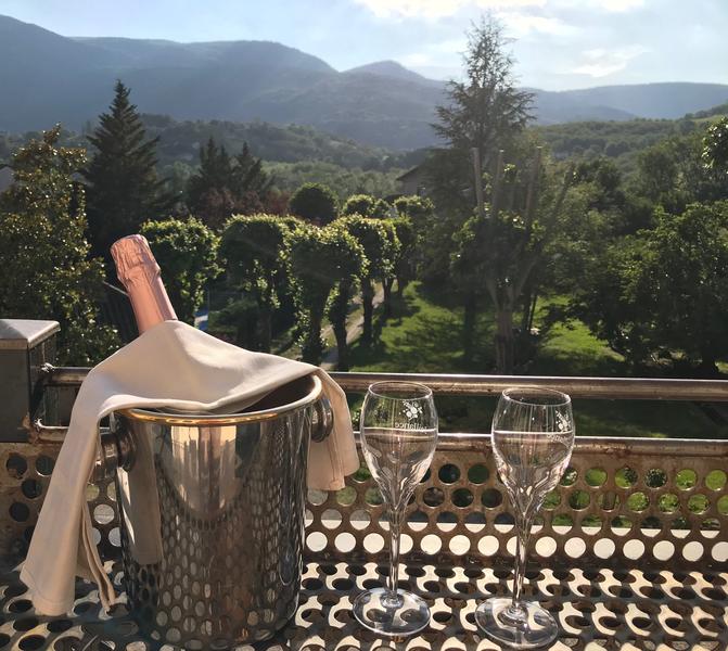 Moment de détente en terrasse