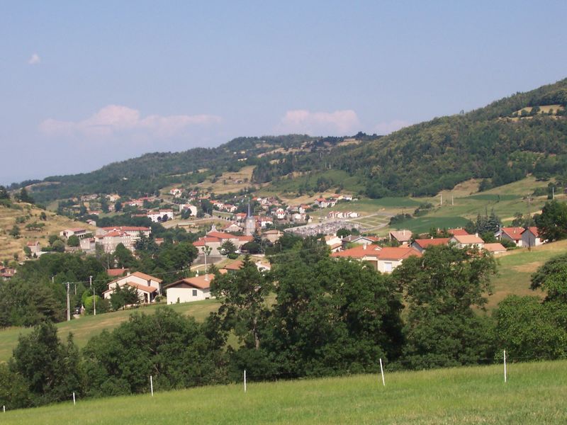 Le Panorachic (Satillieu,Ardèche), Meublés et Gîtes 2 ét