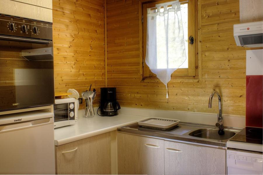 Gîte Pin-Cuisine-La Bollène-Vésubie-Gîtes de France des Alpes-Maritimes