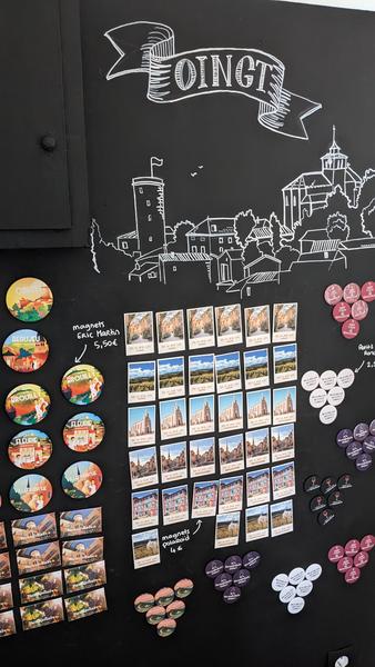 Boutique de l'antenne touristique de Oingt_Val d'Oingt