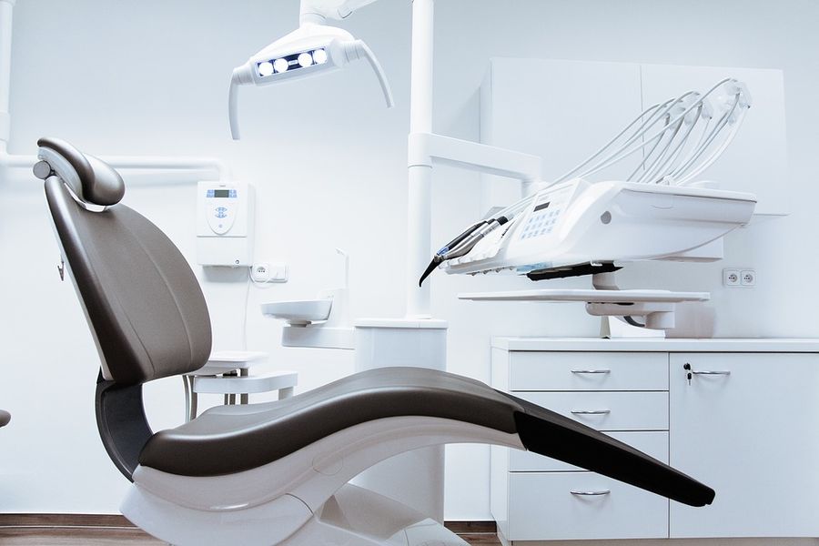 Chirurgien Dentiste Stoyanov Nicola
