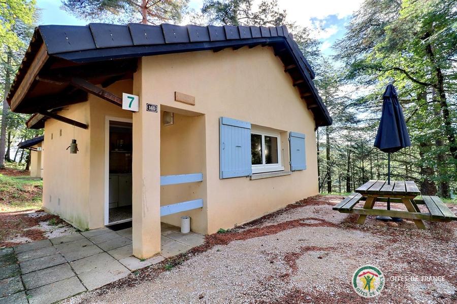Gîte Le Robinier indépendant avec espace extérieur privé