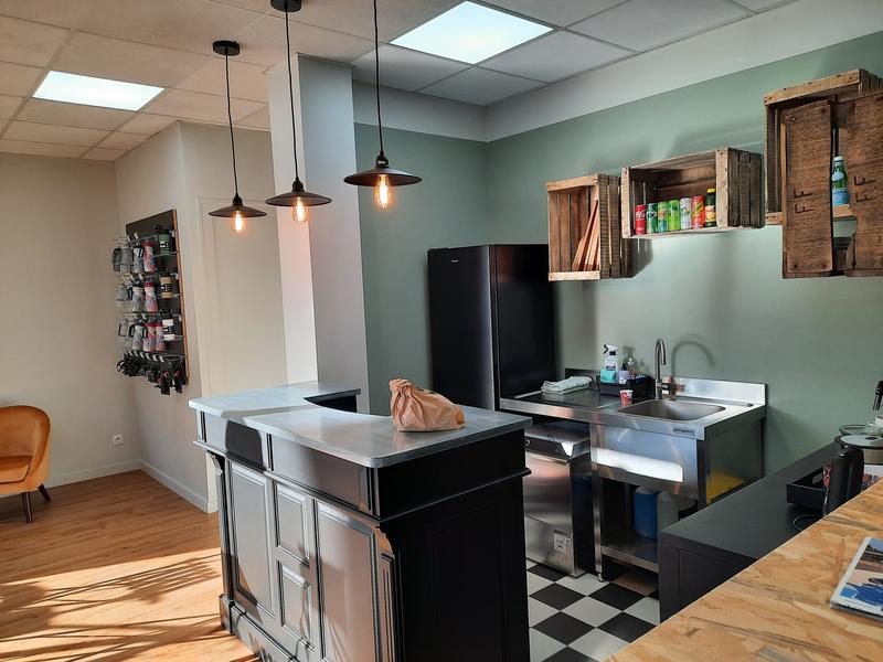 Respire Cycle & Café - Morestel -Balcons du Dauphiné - le long de l'itinéraire ViaRhôna