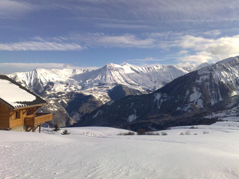 Vue devant le chalet