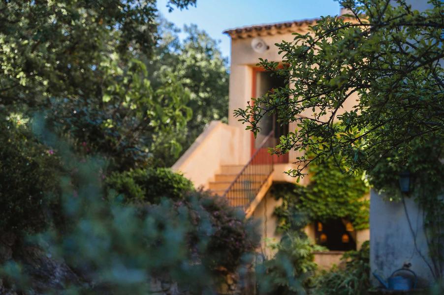 Sankalpa centre de Retraite et de thérapie Holistique Ecolodge en Provence