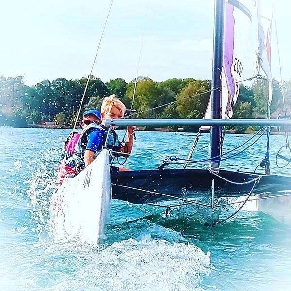 Activité voile avec Nauticlub_Serrières de Briord