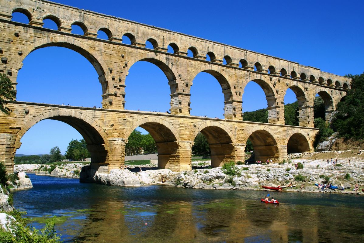 ViaRhôna - Le pont du Gard © Gard Tourisme