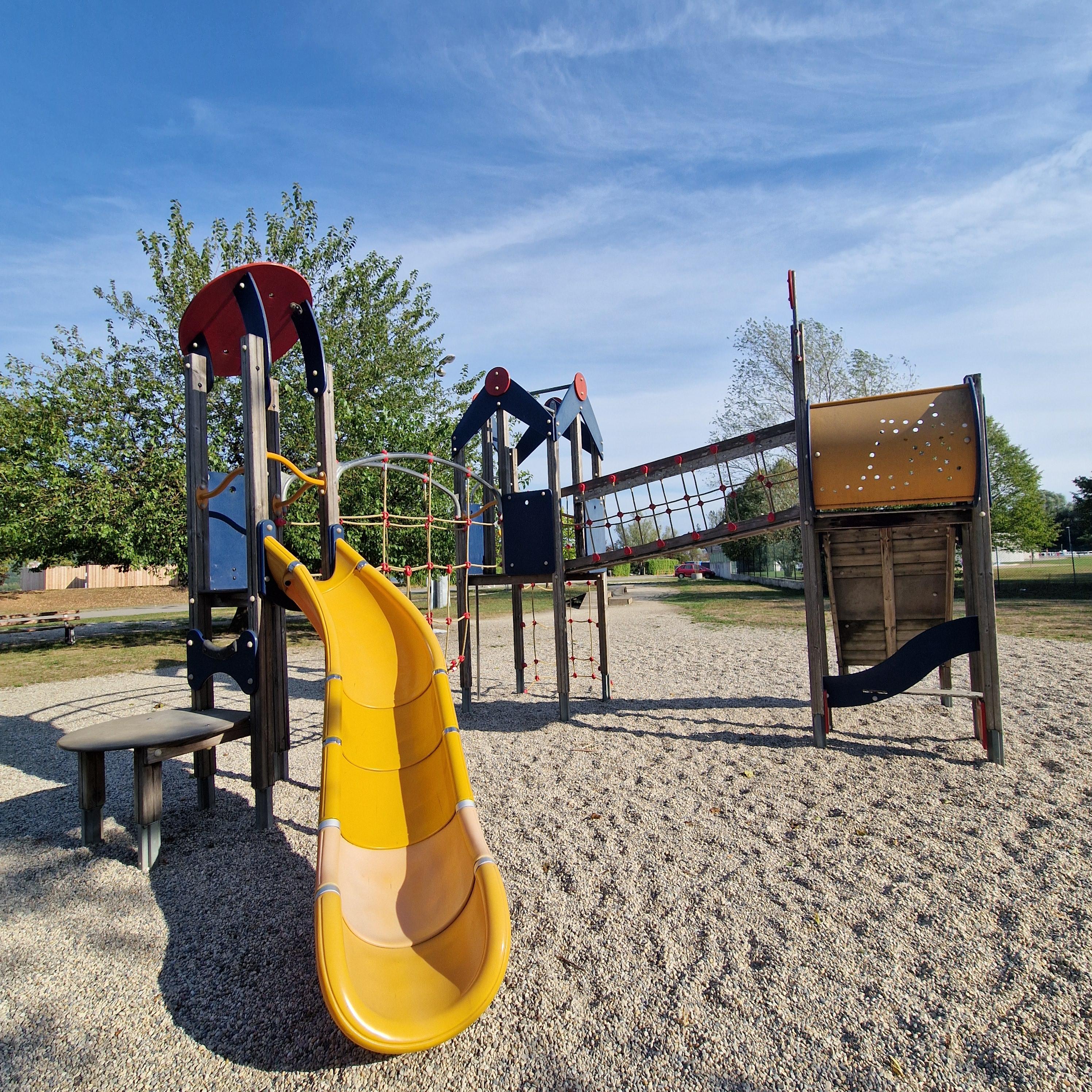Aire de jeux de la Vallée Bleue