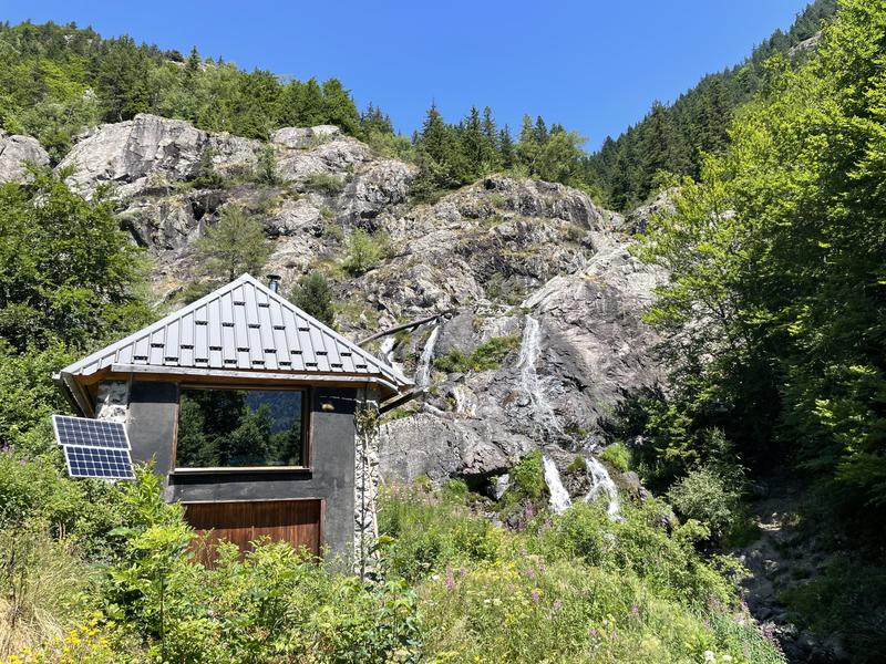 La scie hydraulique_Alpe Du Grand Serre