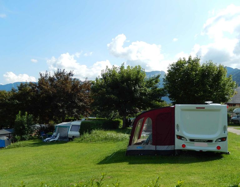 emplacement verdoyant caravaning