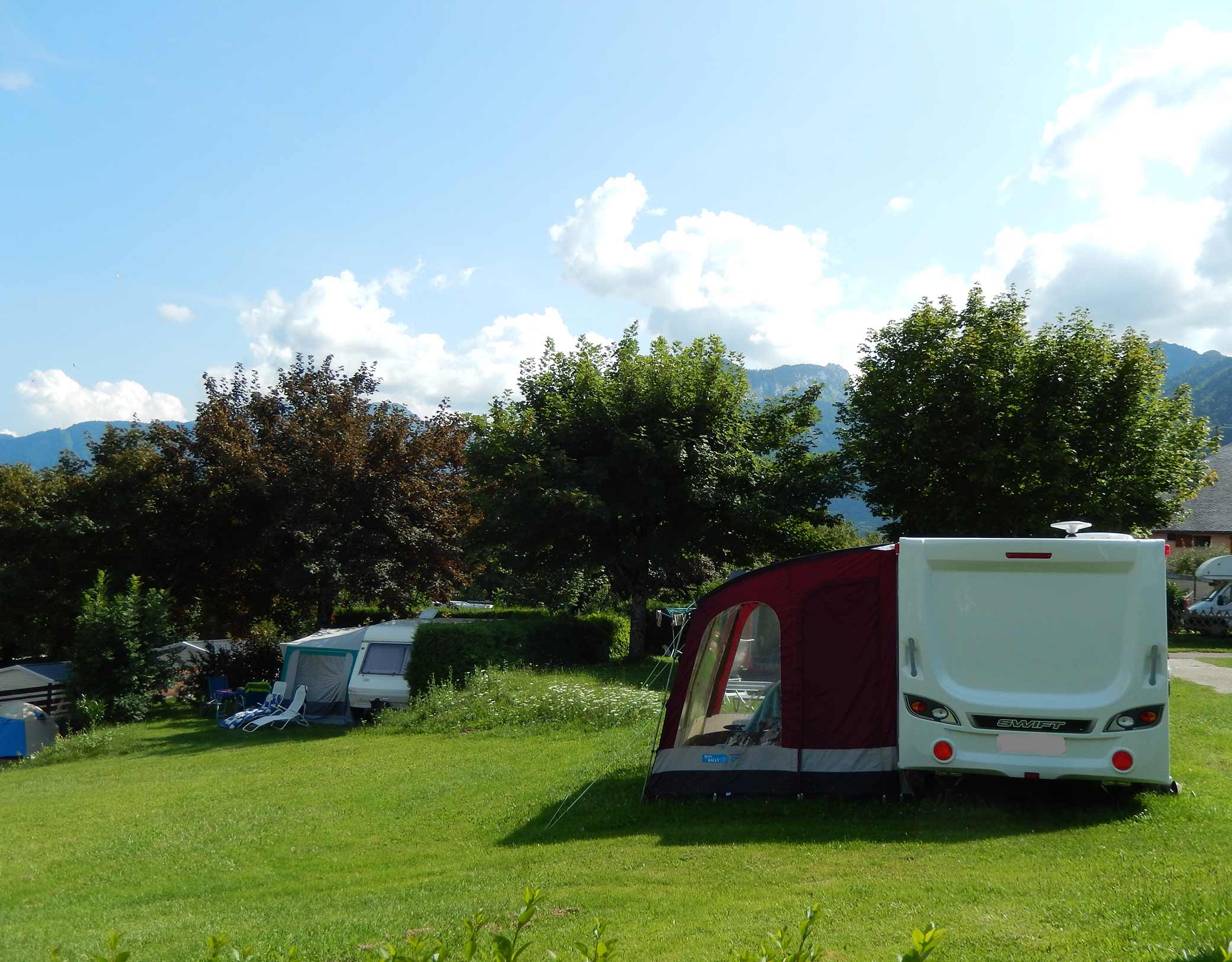 lathuile_camping_le_taillefer_emplacement