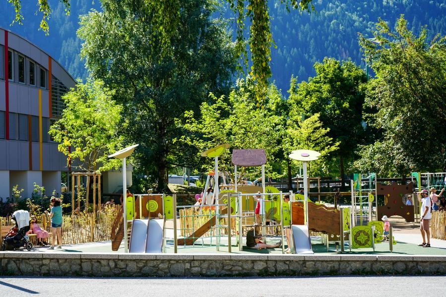 Aire de jeux Place du Mont Blanc_Chamonix-Mont-Blanc