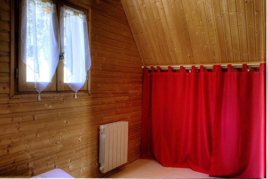 Gîte Pin-Placard de rangement-La Bollène-Vésubie-Gîtes de France des Alpes-Maritimes