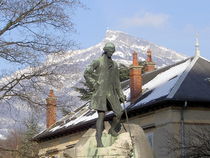 Statue de Rousseau par Mars-Valett
