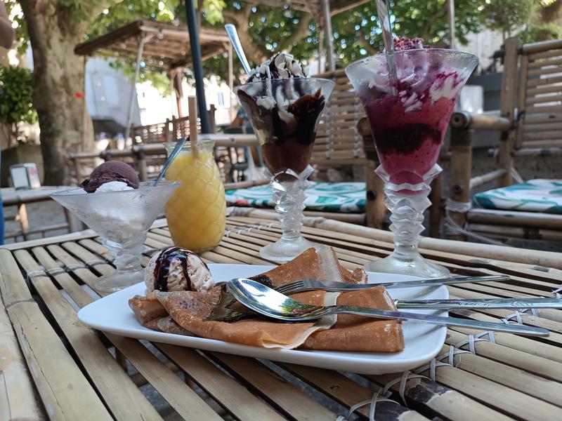 Glaces et crêpes