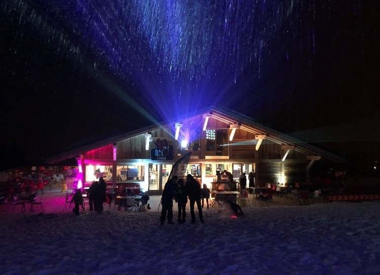 Soirée festive en hiver