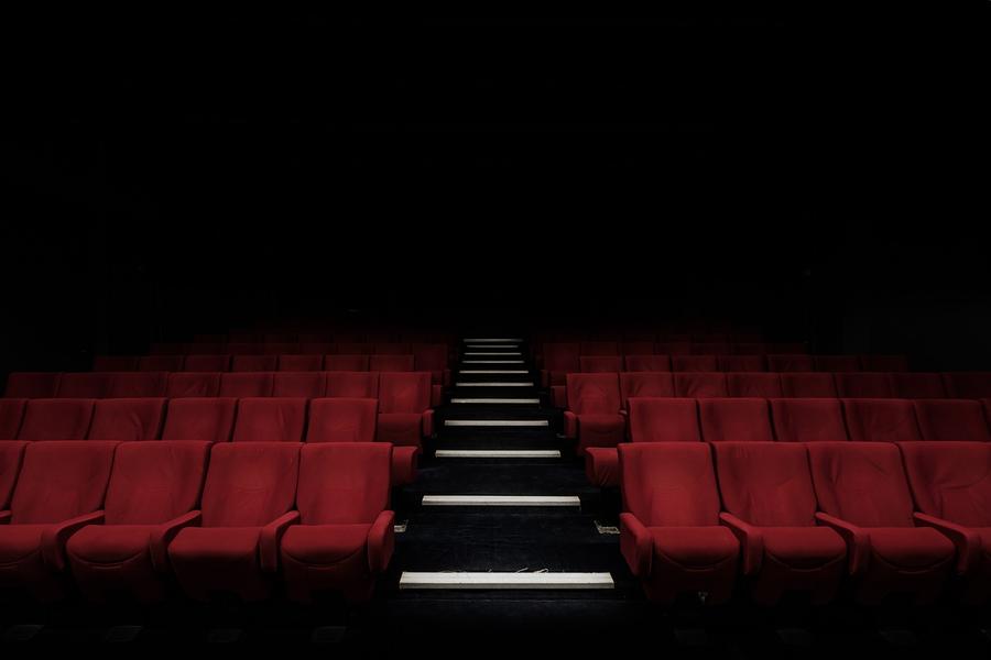 Théâtre - Les pleureuses_Sarrant