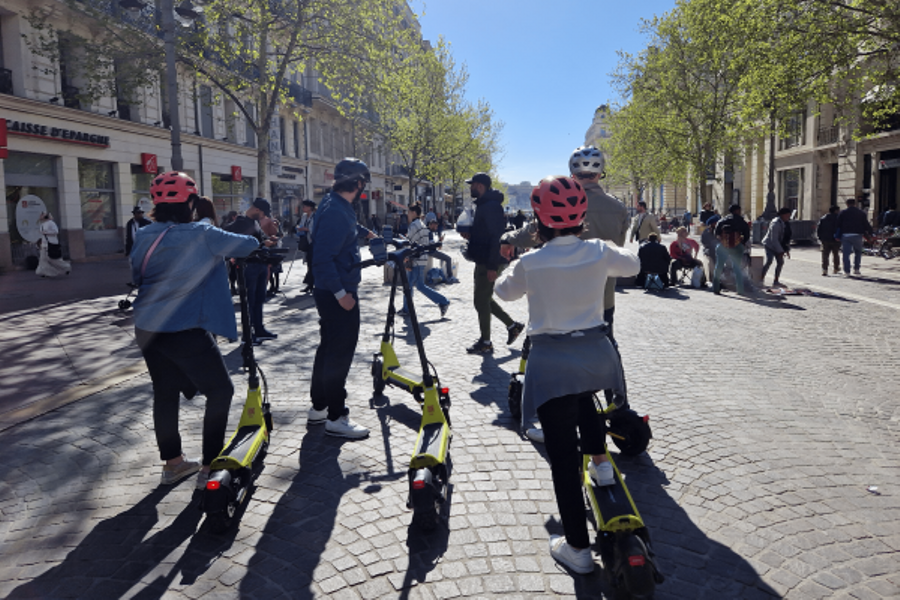 Parcourir Marseille en Trott électrique - Guide virtuel!