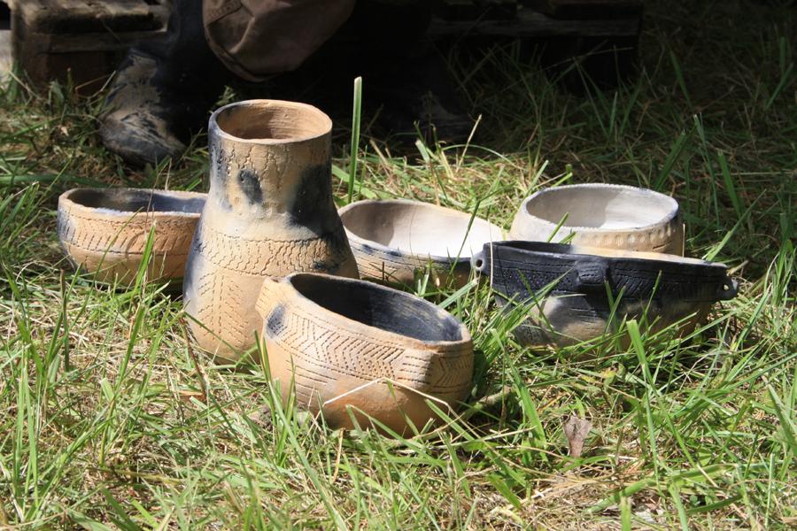 Animation poteries du néolithique, après cuisson