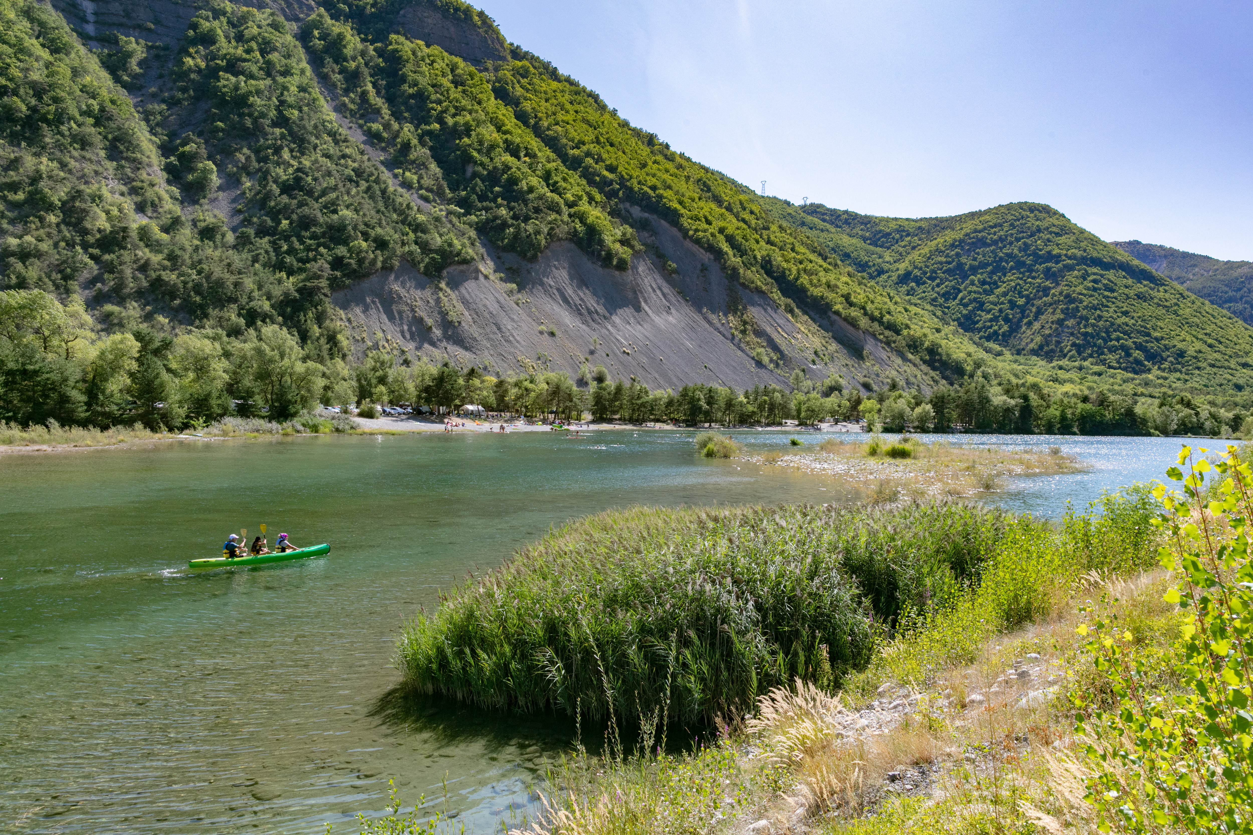 Canoë a départ de la Base de loisirs Les 3 Lacs à Rochebrune & Piégut