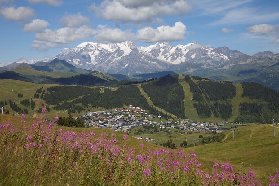 Les Saisies, station village familiale