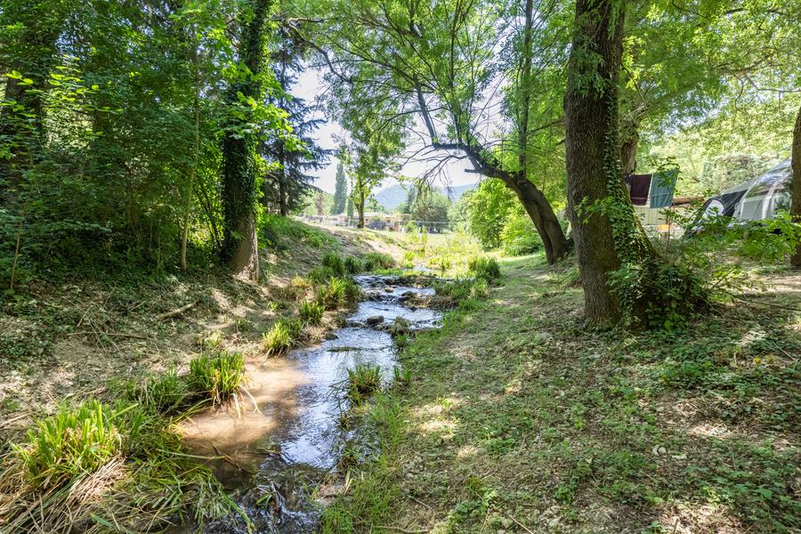 Détendez vous avec le clapotis de l'eau