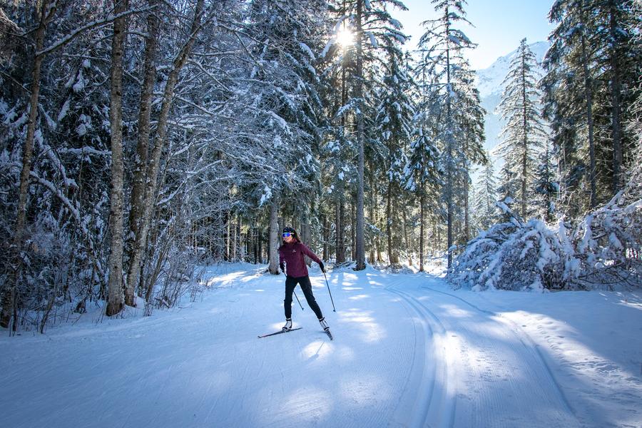 Skating sur les pistes du domaine nordique 4 saisons des Contamines-Montjoie