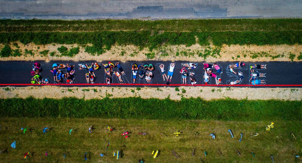 Fresque humaine_Voie verte_Attignat_Jayat