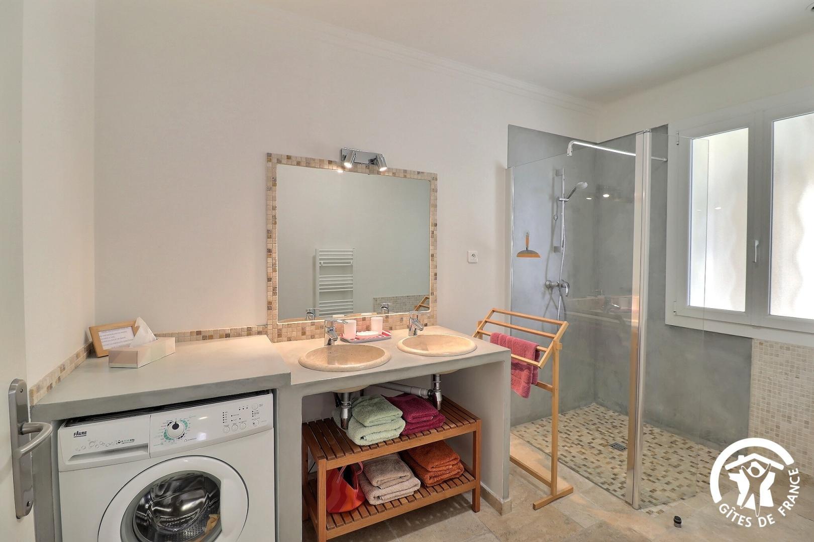 Sophora, Gémenos - photo 11