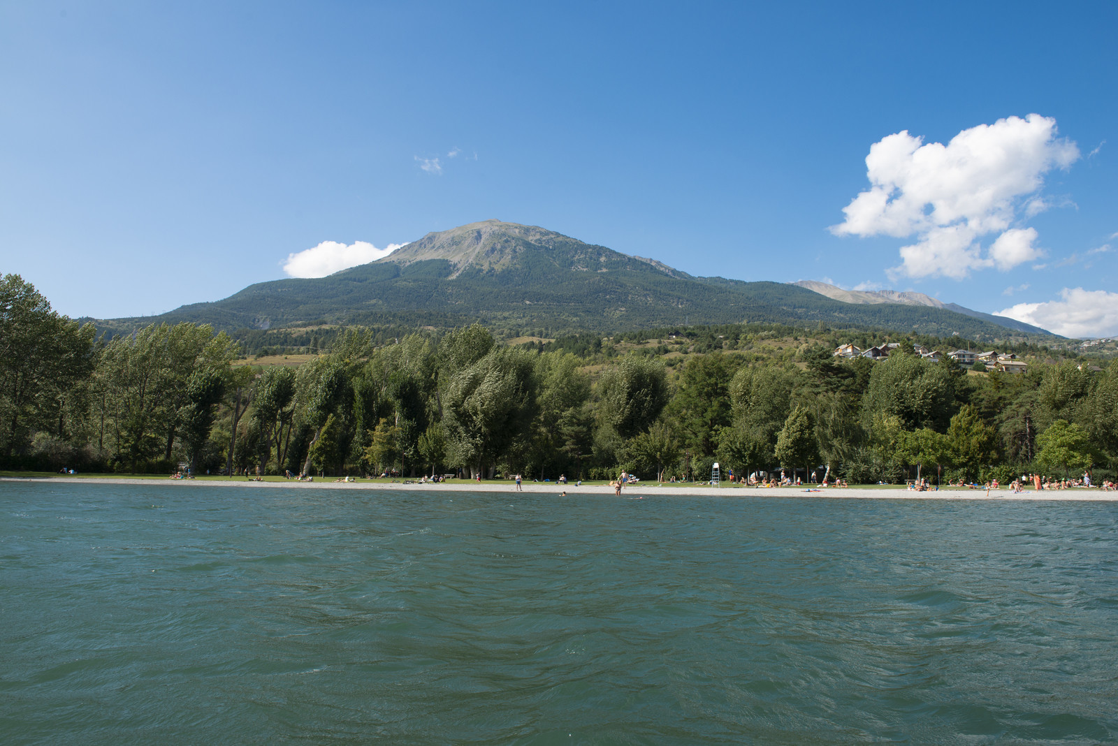 Plage du plan d'eau d'Embrun