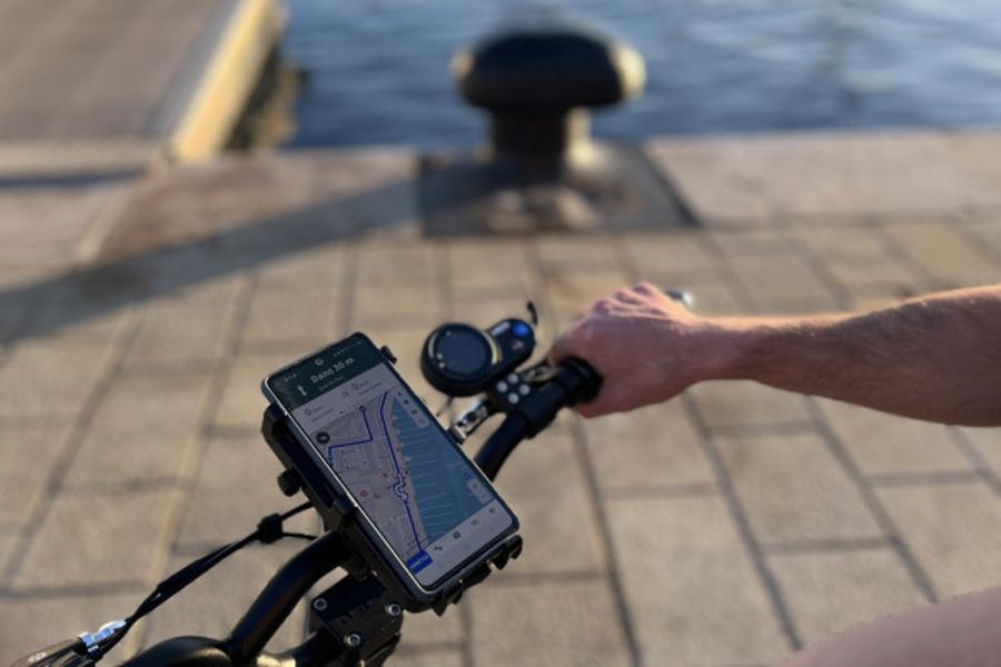 Parcourir Marseille en Trott électrique - Guide virtuel!